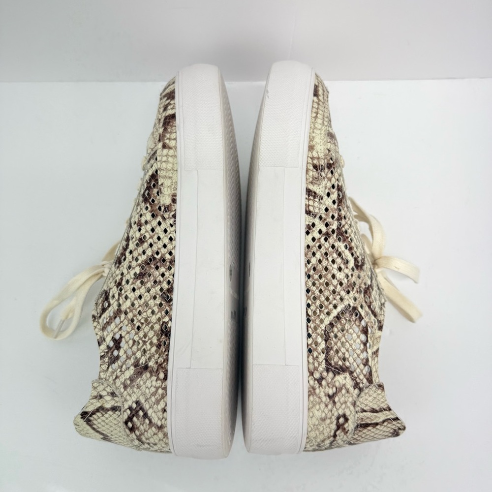 Vince Camuto size 10 Women’s Karshey Snake Print Lace Up Platform Sneakers - Picture 5 of 8